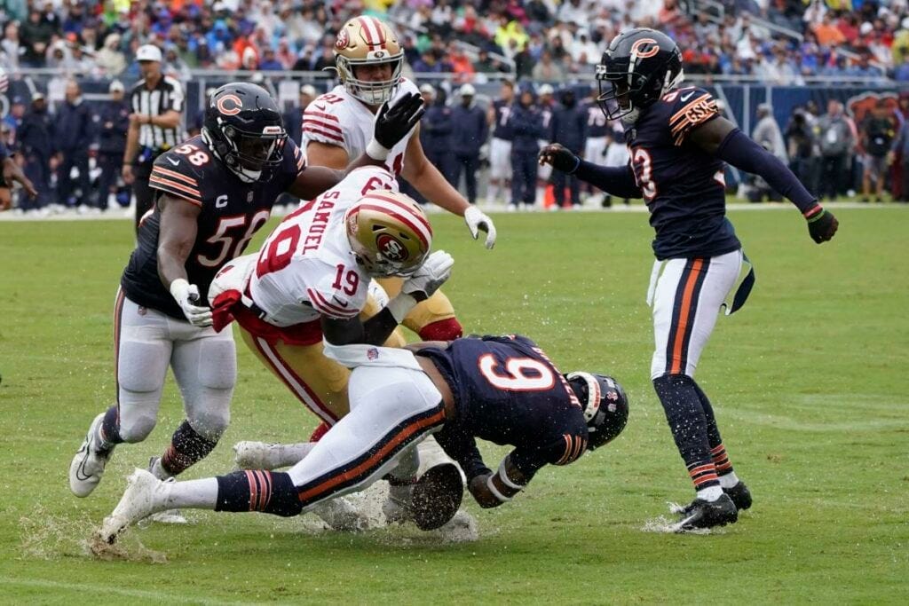 Podcast: Bears swim past Niners